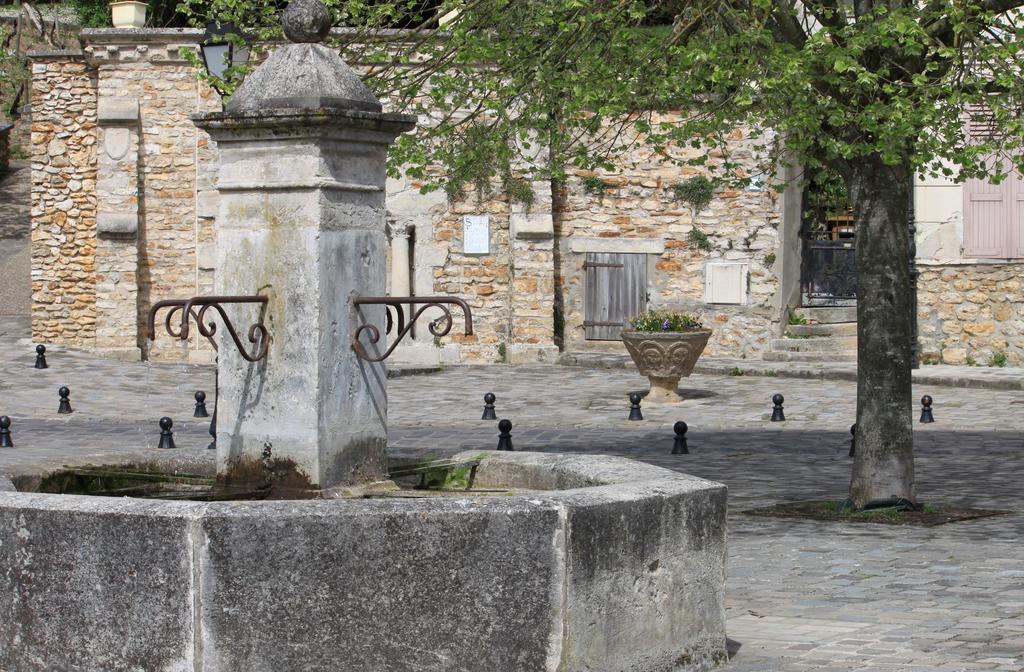 Hostellerie Du Prieure Saint-Prix  Dış mekan fotoğraf