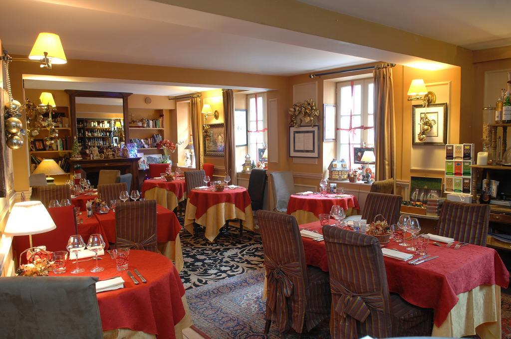Hostellerie Du Prieure Saint-Prix  Dış mekan fotoğraf