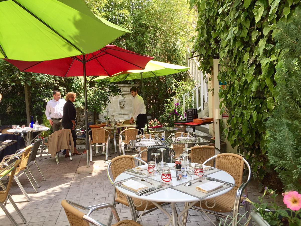 Hostellerie Du Prieure Saint-Prix  Dış mekan fotoğraf