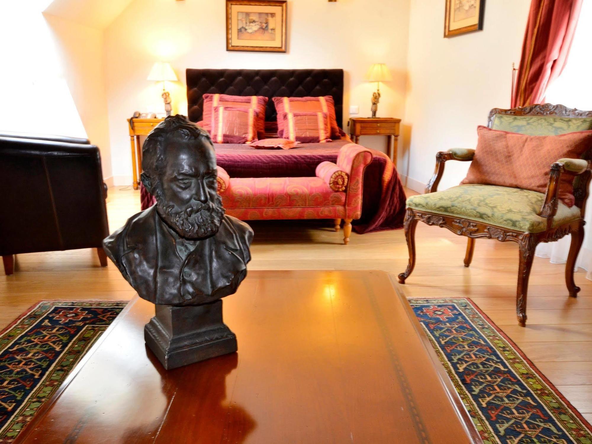 Hostellerie Du Prieure Saint-Prix  Dış mekan fotoğraf