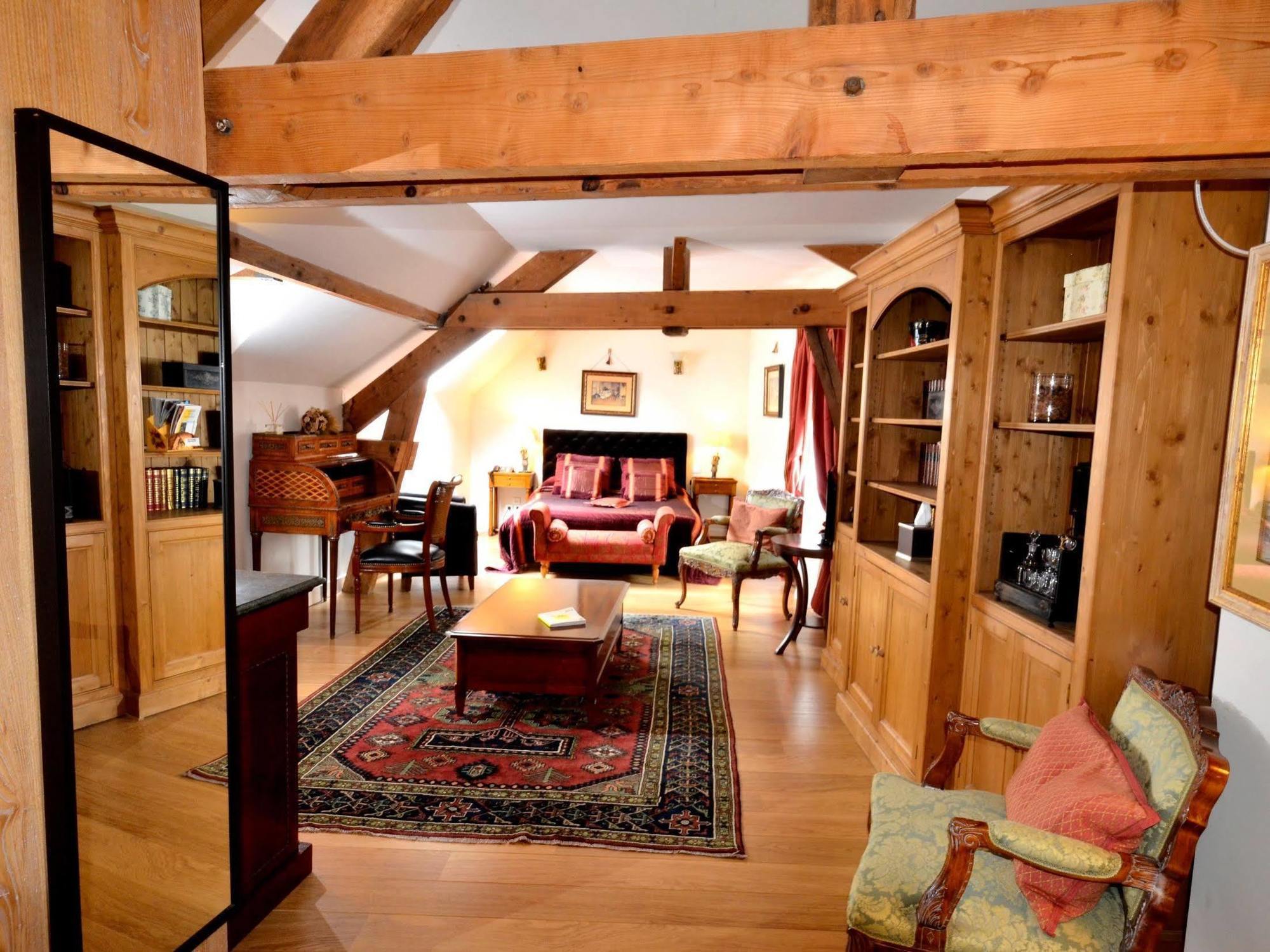 Hostellerie Du Prieure Saint-Prix  Dış mekan fotoğraf