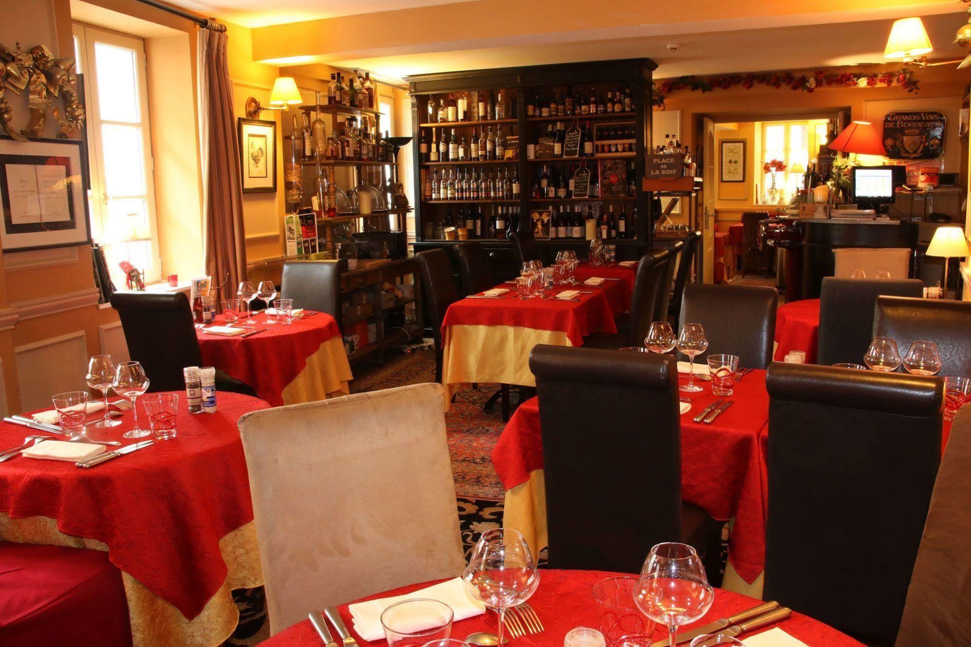 Hostellerie Du Prieure Saint-Prix  Dış mekan fotoğraf