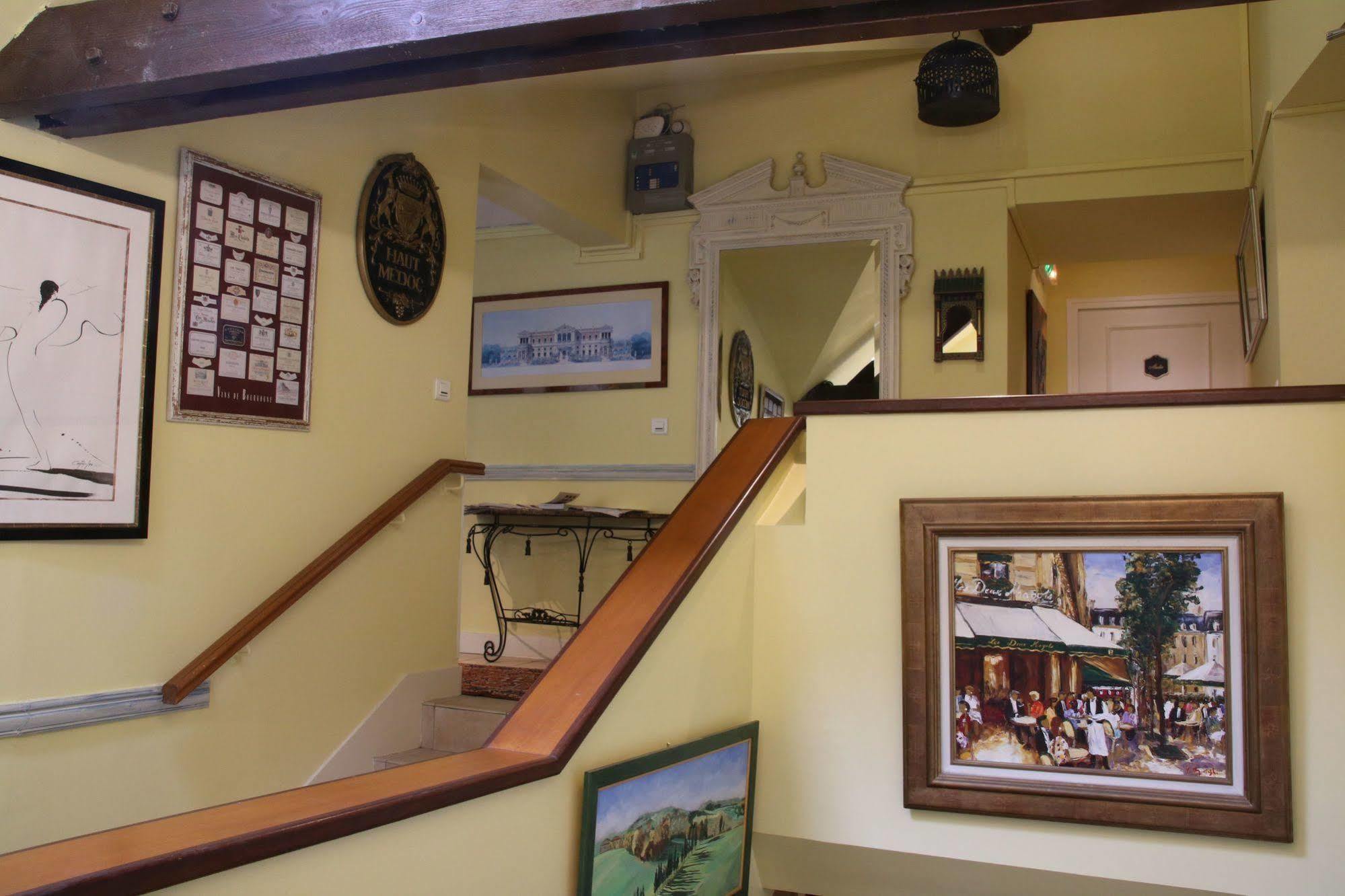 Hostellerie Du Prieure Saint-Prix  Dış mekan fotoğraf